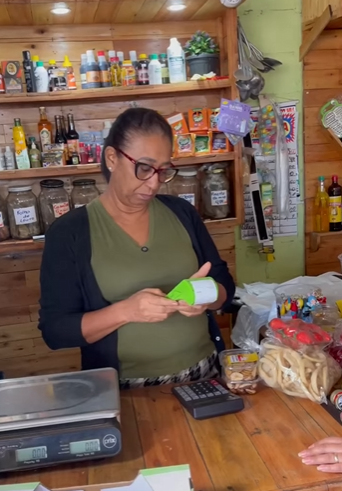 H0302012 Se mundo tivesse um pouco da paciência dessa mulher seria muito melhor veja essa história! part2