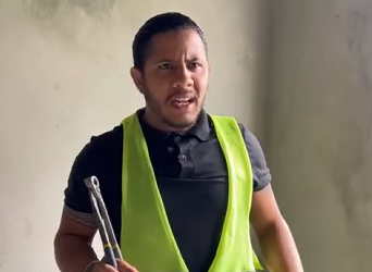 H0919007 Construtor fez sua casa com matérias de um trabalho isso part2