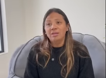 H0916003 Utilizava dessa forma para tirar dinheiro da sua mãe parte 2