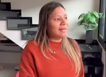 H0914009 Fala que deve aluguel da casa, para dar dinheiro outra casa parte 2