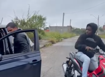 H0903009 Uma mãe nunca deve permitir que seu filho faça isso part2