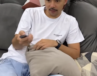 H0909012 Ela dava preferência pro filho mais velho, veja que aconteceu!!! part2