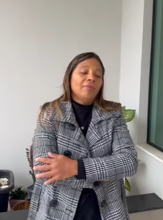 H1203002 Vendeu seu carro para mandar sua esposa para os Estados Unidos part2