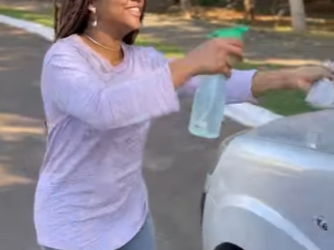 H1204006 Menina que limpa vidros se apaixona por um cliente part2