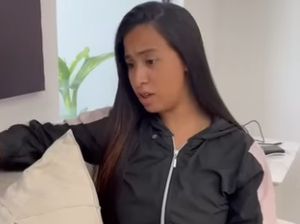 H1214009 Minha irmã sempre compra mesmo que eu part2