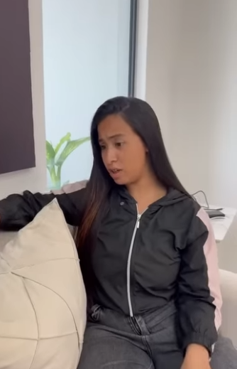 H1214009 Minha irmã sempre compra mesmo que eu part2