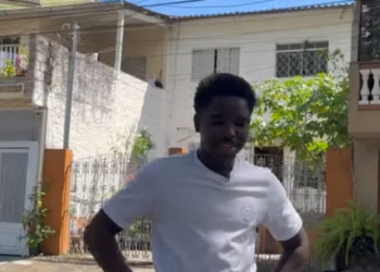 H1218020 Noiva joga sua corrente para lhe dar uma grande lição part2