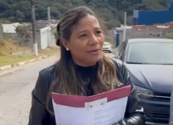 H1203018 Ele fazia sua irmã acreditar que levava mãe no carro part2