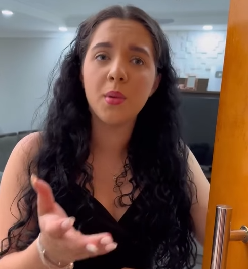 H0109011 No aniversário deles, ela descobriu que seu marido estava traindo com sua parceira policial part2