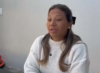 H1516009 Amanheceu na rua chegou com uma surpresa nas calças part2