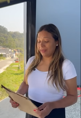 H1514004 Vendeu casa da mãe para comprar uma casa para namorado PARTE 2