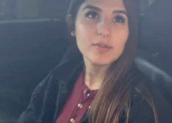 H1604007 Mulher rica paga muito dinheiro por cachorro de menina órfã part2