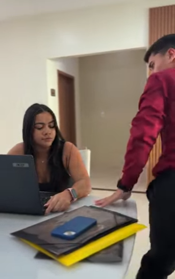 H1606002 Ela traiu irma com namorado na casa part2