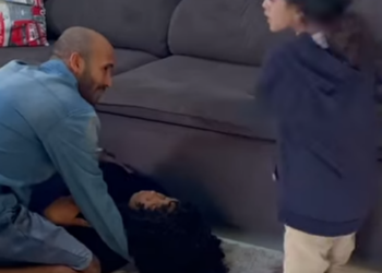 H1617011 Marido ab@d0na esposa por ela descobrir essa d0enç@ ele não imaginava que mundo dá muitas voltas part2