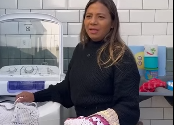 H3114025 Por fazer tudo em casa não guarda comida para marido part2