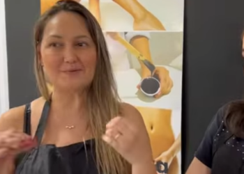 H1604011 Amiga destrói cabelo dela por inveja part2