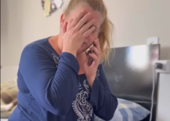 H1604012 Essa mulher abandon0u sua filh4 em um saco de lix0, por esta razão part2