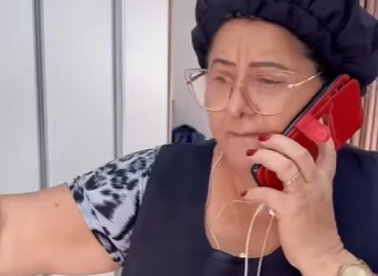 H1908007 Empregada quelm0u camiseta do patrão part2