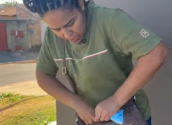 H0302018 Vendedora ambulante de laranja da show de honestidade! part2