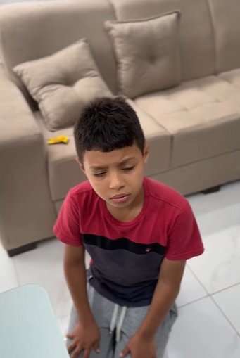 H1622019 Ajudou seu pai descobrir verdadeiro rosto da sua madrasta infiel part2