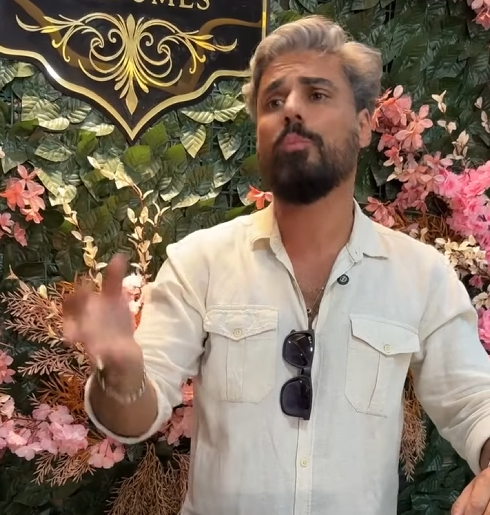 H1615019 Ele achou que sua funcionária estava pegando dinheiro do caixa PARTE 2