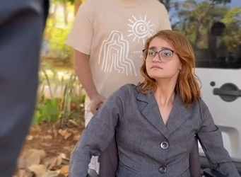 H1914011 Por ser esposa do oficial pensou que nada aconteceria part2