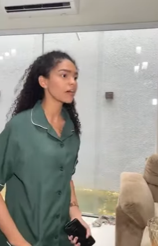 H2006006 Empregada revela infidelidade de seu chefe se apaixona por seu chefe part2