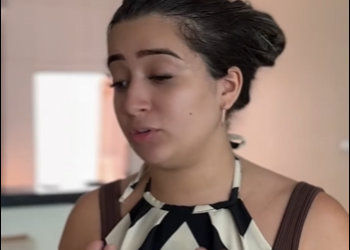 H1901008 Filmou que cunhada andava fazendo fez isso part2