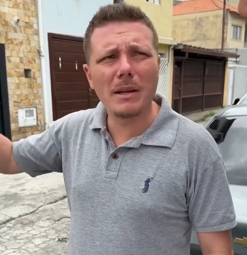 H1909021 Uns se amam, outros não se querem alguns quem sabe PARTE 2