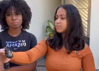 H1918020 Ela nunca quis sair sozinha com marido sempre convidando as amigas até part2