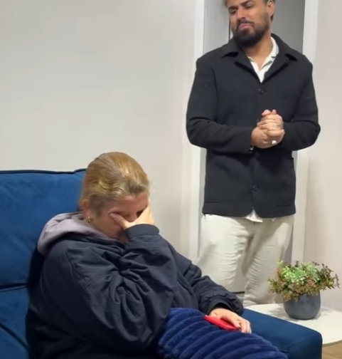 H2115011 Ela saiu de casa para morar com namorado, mas não demorou muito para voltar part2