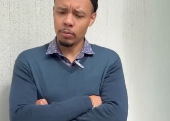 H2218005 Não sobre quem bom na sua cara, sobre quem leal pelas suas costas part2