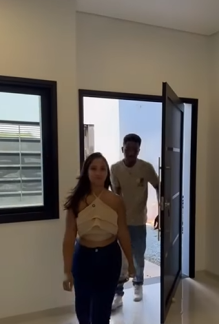 H2209006 Seu marido negligenciou, sem imaginar que ela tinha um vizinho part2