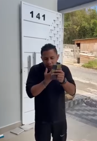 H2216008 Quem ama não engana muito menos assim parte 2