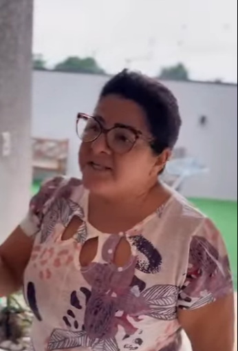 H2208008 Fui cair na besteira de construir em terreno de Sogra,agora tenho que aguentar ela se metendo na minha vida,pior burrada parte 2