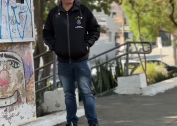 H3113008 Ele se cansou de mulheres interesseiras criou um plano para encontrar uma mulher sincera parte 2