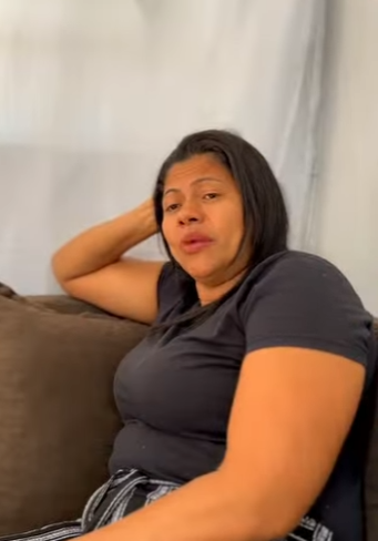 H2321011 Esposa folgada part2