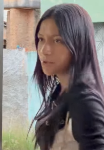 H2620007 Ele tentou colocar part2