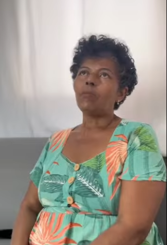 H2620002 Filho nega ajuda própria mãe part2