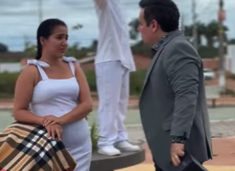 H2606003 Ele se vestiu de esta tua para revelar pai