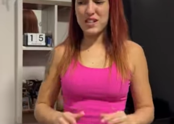 H0515002 Menina mimada fez birra pelo celular, mas que aconteceu no final deixa uma lição parte 2