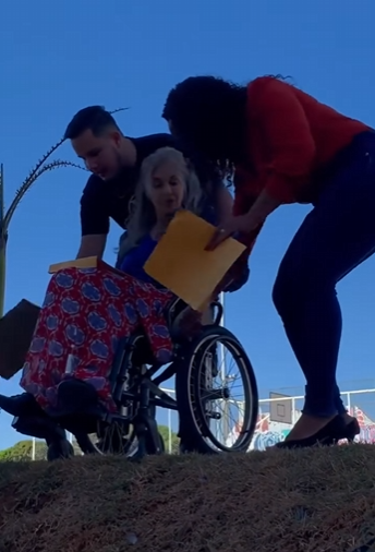 H2917004 Patroa milionária faz armadilhas pra ver quem real part2