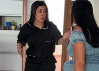 H2906011 Mulher fingiu estar gra vida, mas sua funciona ria part2