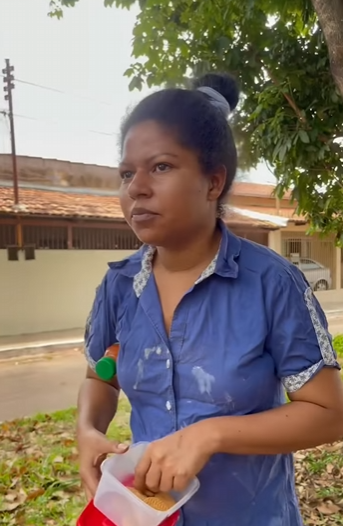 H3021020 Encontro de uma mãe com os filhos part2