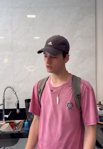 H3118019 Ele deixa esposa por não lhe atender part2