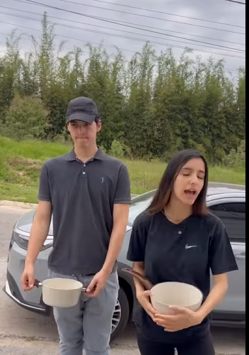 H3118018 Eles foram mercearia buscar crédito em nome da irmã part2