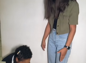 H0106010 Ela foi humilhar ficou humilhada! part1