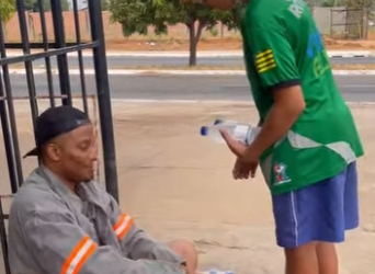 H0617006 Mendigo pede ajuda mulher, ela te deu uma grande oportunidade part2