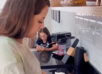 H0611006 Avó tira autoridade dos pais, sem perceber erro que está cometendo! part2