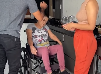 H0406009 Olha que essa filha fez com ma part2